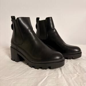 Primark Black Platform Chelsea Boots - Size 7, Brand New